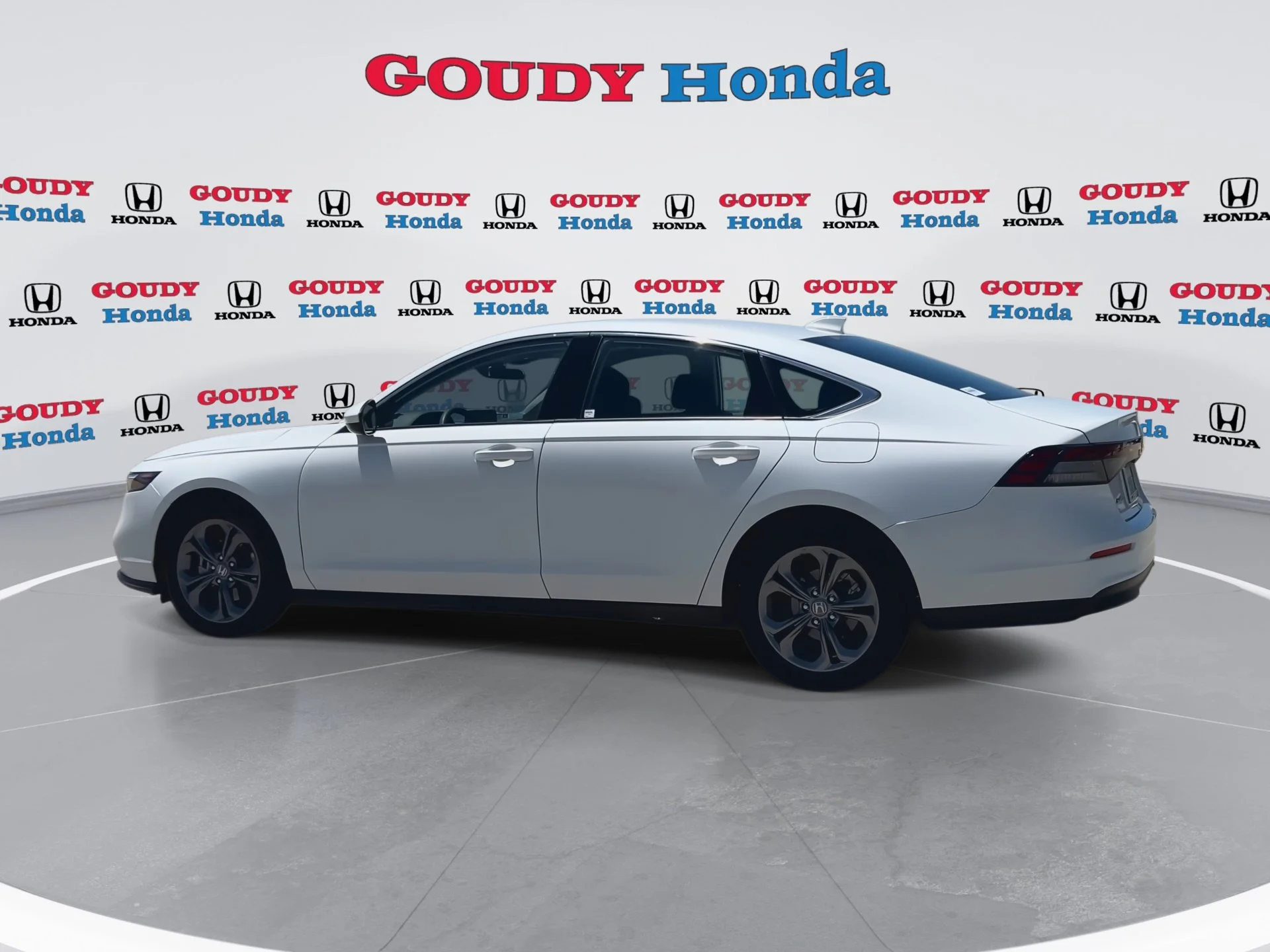 2024 Honda Accord EX - Photo 6