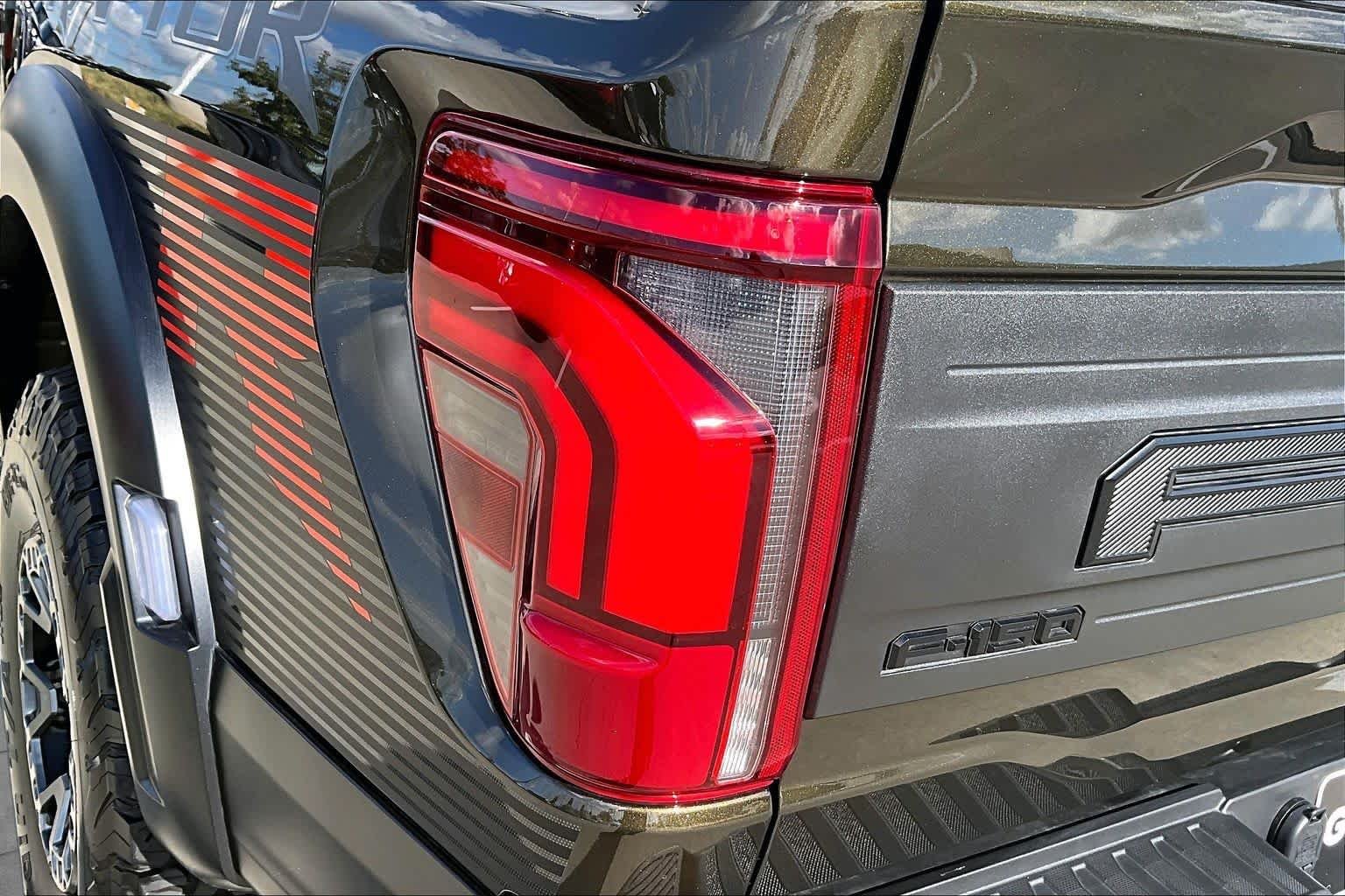 Used 2026 Shelter Green Ford Raptor image 27