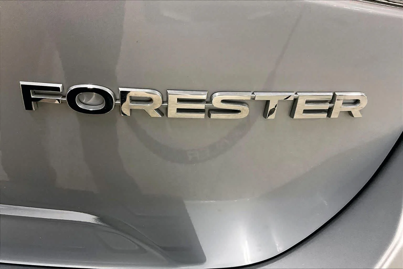 Used 2020 Ice Silver Metallic Subaru  image 10