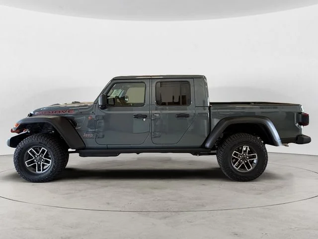 New 2026 Gray Jeep Mojave image 2