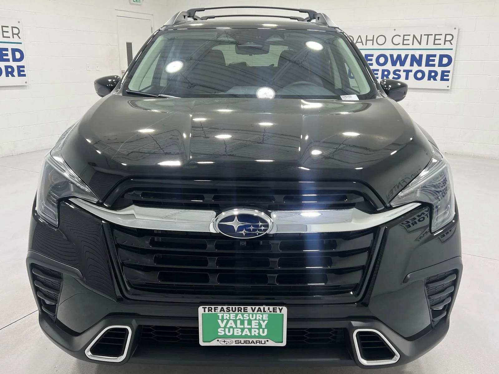 New 2026 CRYSTAL BLACK SILICA Subaru Touring image 3