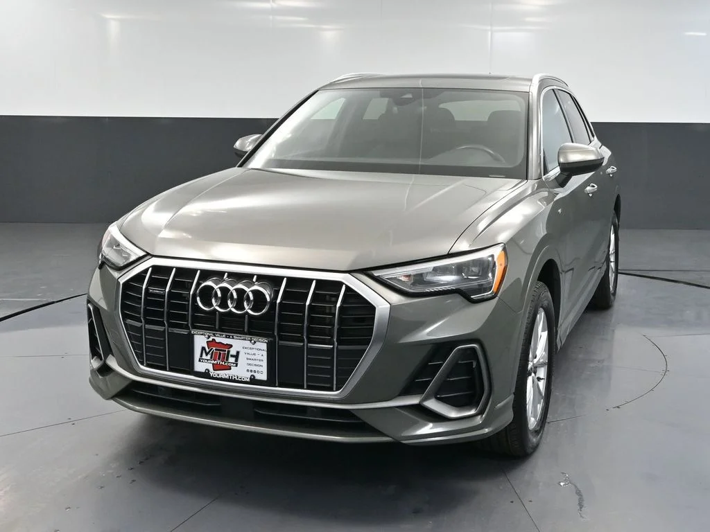 Used 2022 Gray Audi Premium image 11