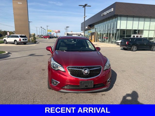 Used 2019 Red Buick Essence image 3