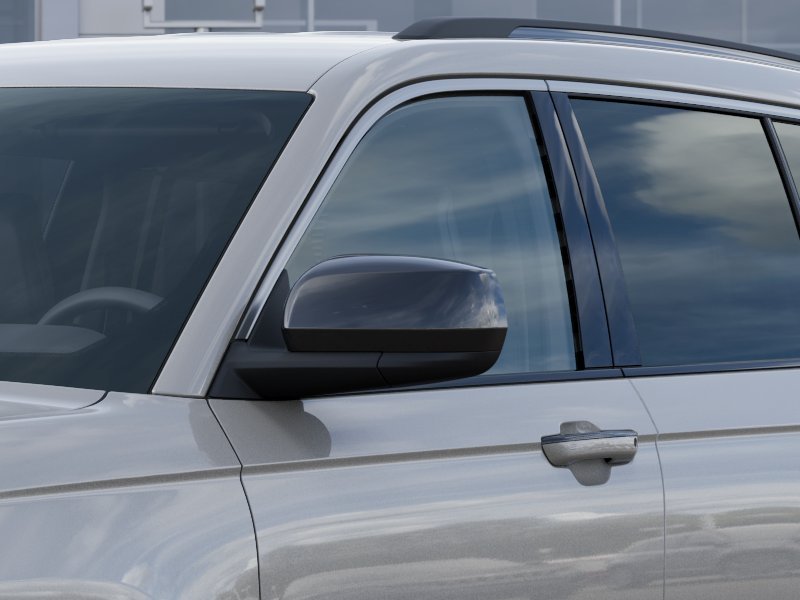 New 2026 Silver Zynith Exterior Paint Jeep Laredo image 38