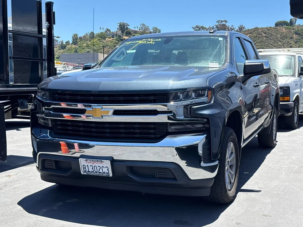 Used 2021 SHADOW GRAY METALLIC Chevrolet LT image 11