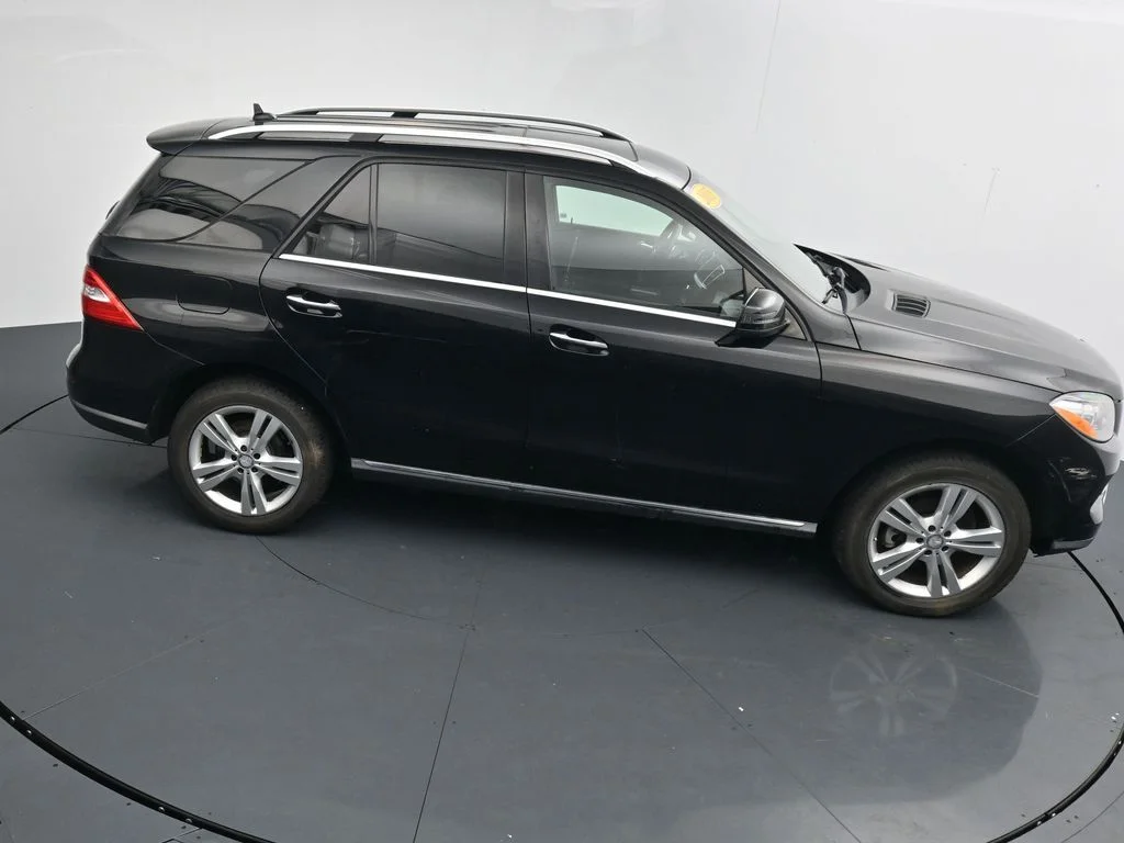 Used 2015  Mercedes-Benz ML 350 image 27