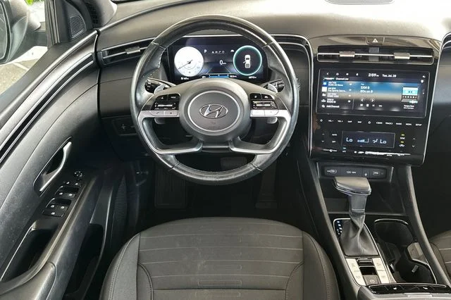 Used 2023 Gray Hyundai SEL Premium image 17