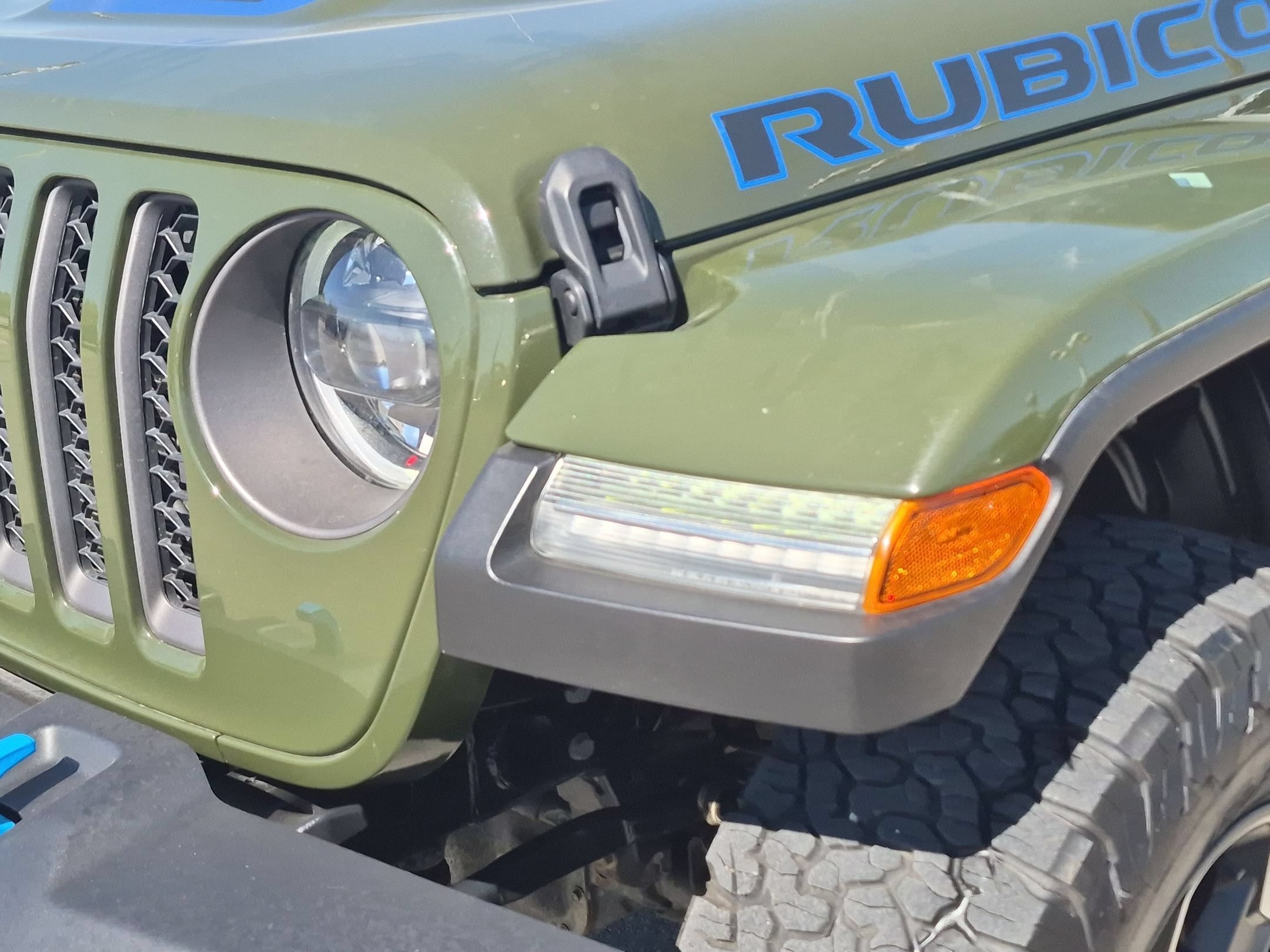 Used 2023 Sarge Green Clearcoat Jeep Rubicon image 10