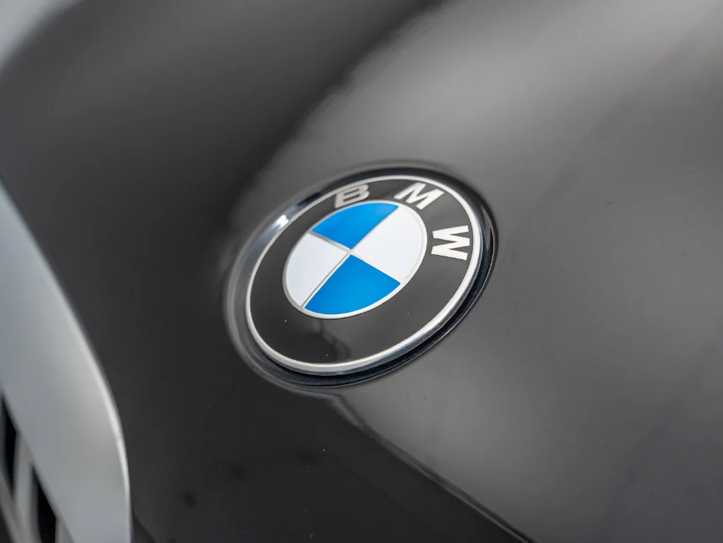 Used 2024 Black Sapphire Metallic BMW xDrive40i image 3