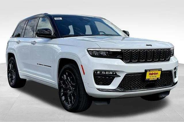 2025 Jeep Grand Cherokee Summit Reserve 4x4's photo
