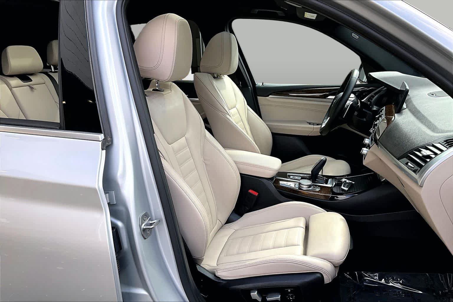 Used 2020 Glacier Silver Metallic BMW xDrive30i image 9