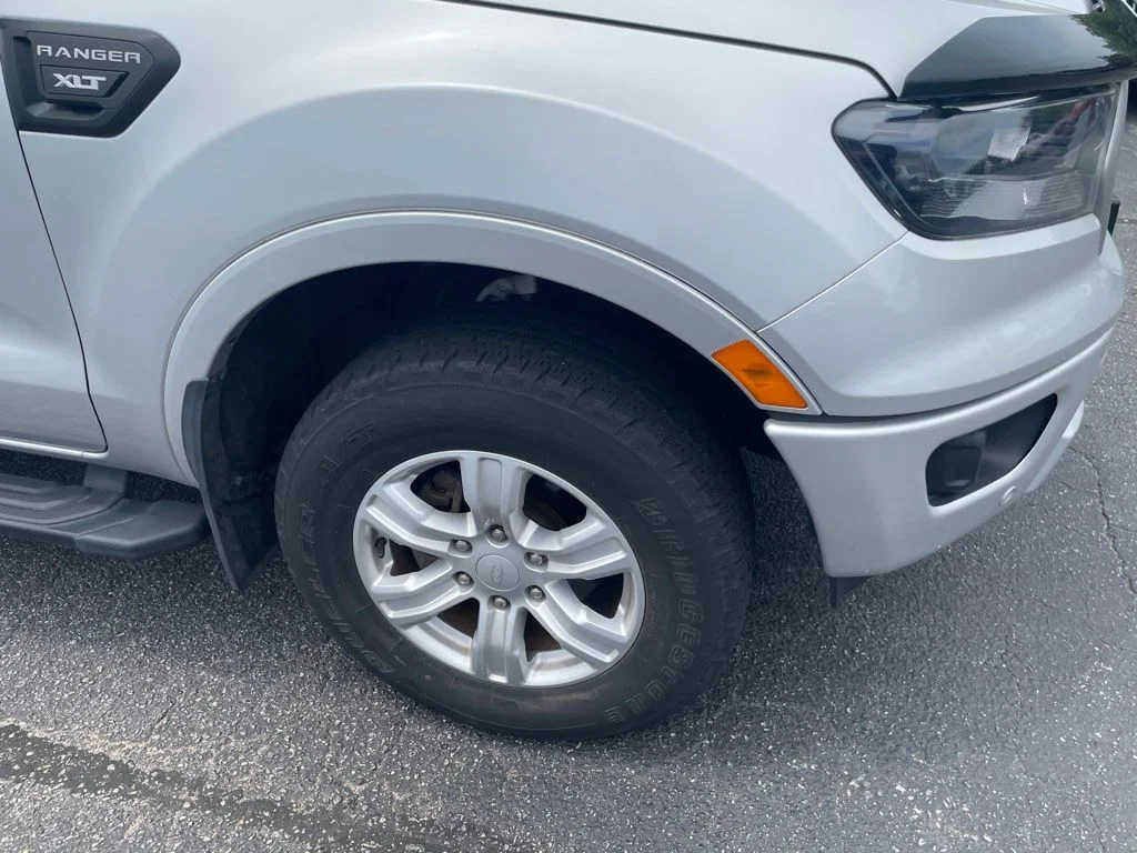 Used 2019 Silver Ford XLT image 3