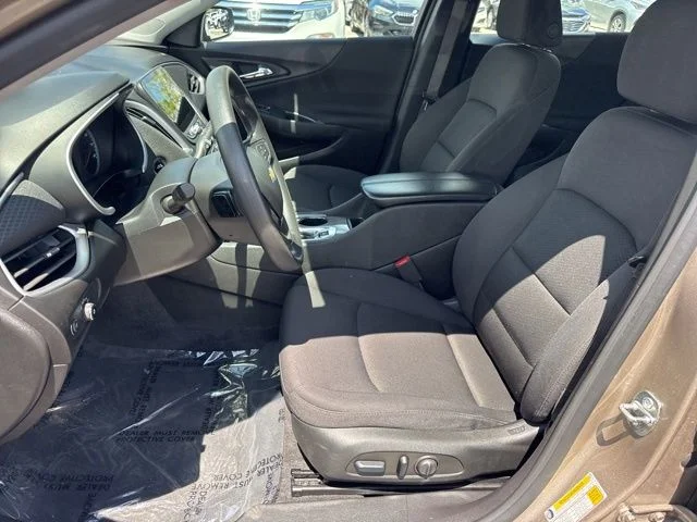 Used 2023 Gray Chevrolet LT image 14