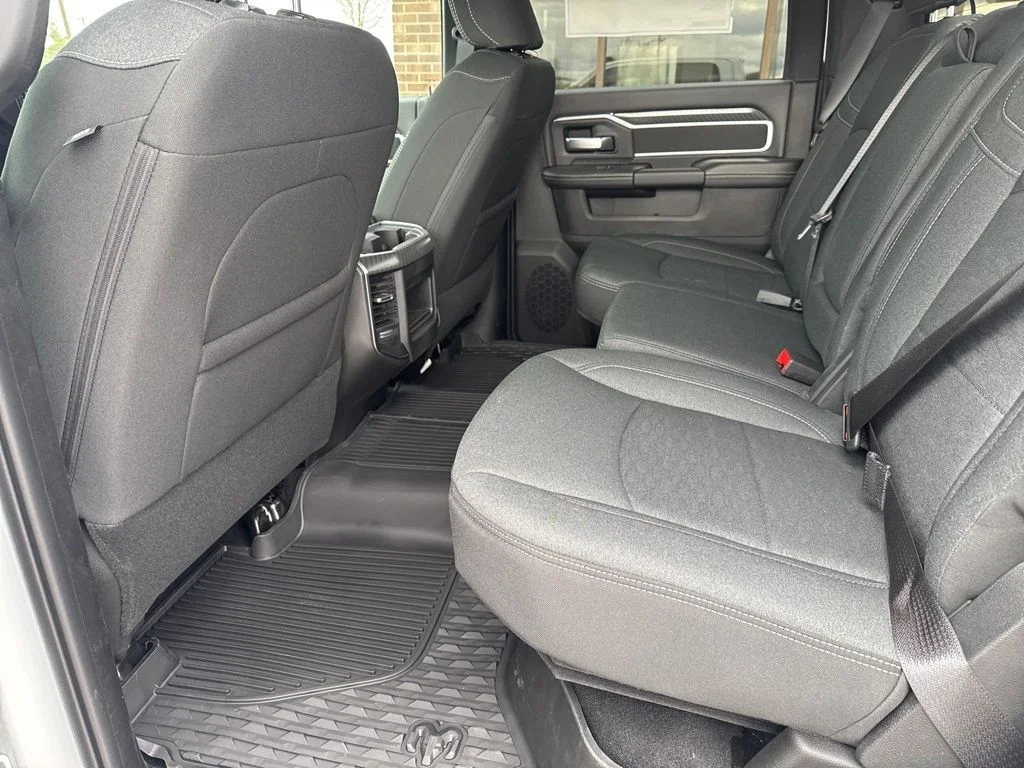 2026 RAM 2500 Big Horn - Photo 13