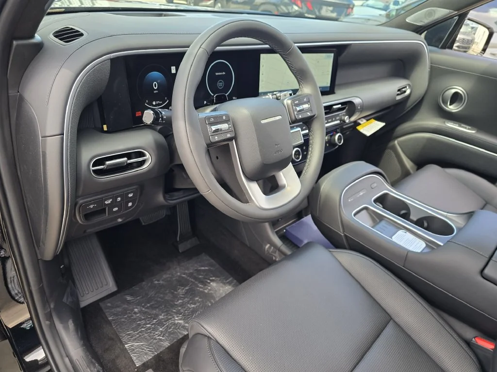 New 2027 Black Hyundai SEL image 15