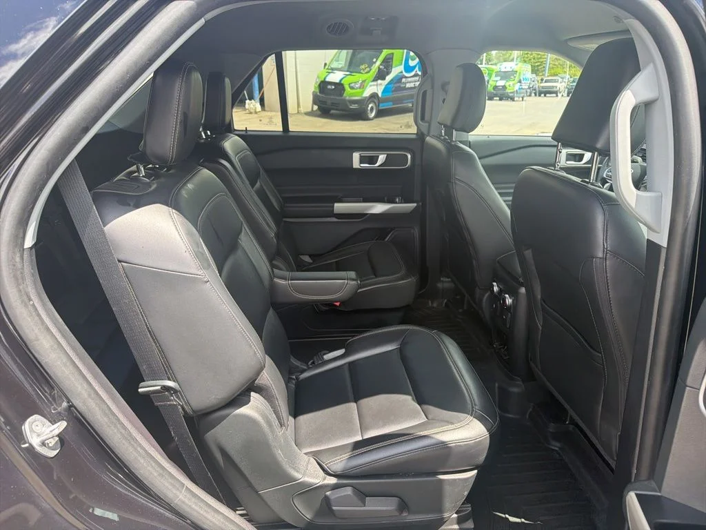 Used 2022 Black Ford XLT image 42
