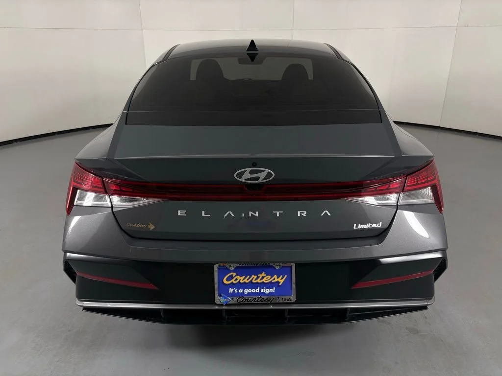 Used 2025 Gray Hyundai Limited image 7