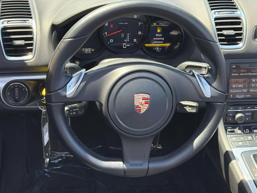 Used 2013 Racing Yellow Porsche Base image 8