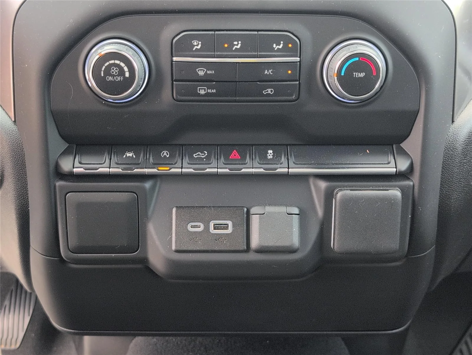 Used 2025 Black Chevrolet Custom image 19