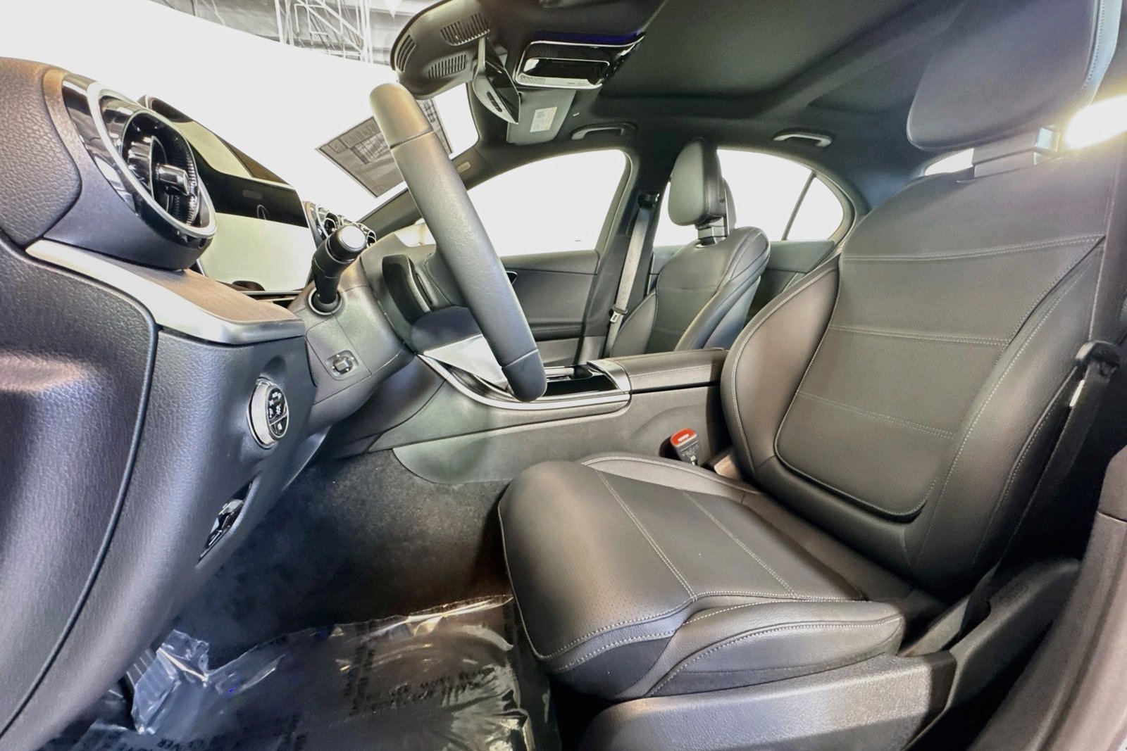 New 2026 Selenite Grey Metallic Mercedes-Benz C 300 image 18