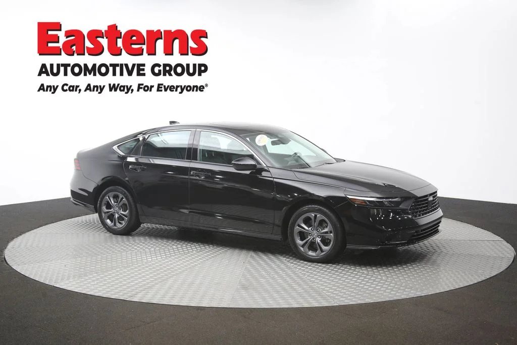 Used 2024 Black Honda EX-L image 49