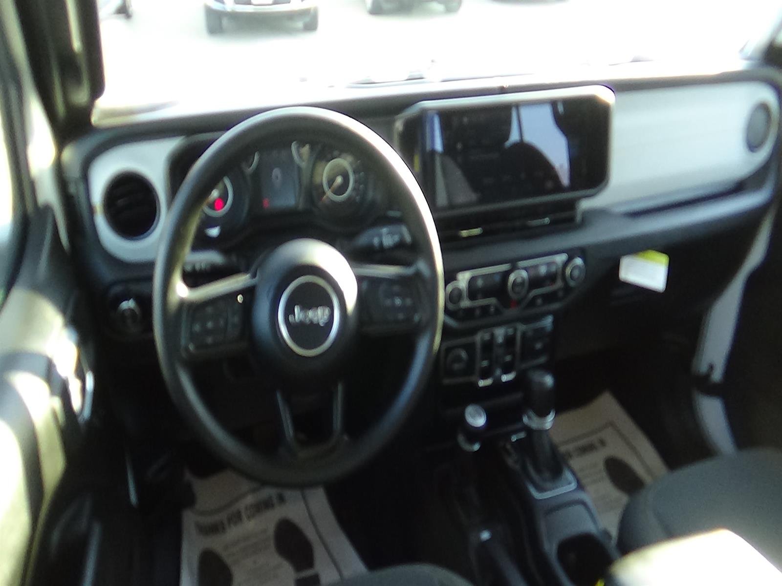 Certified Used 2025 Bright White Clear Coat (pw7) Jeep Sport image 14