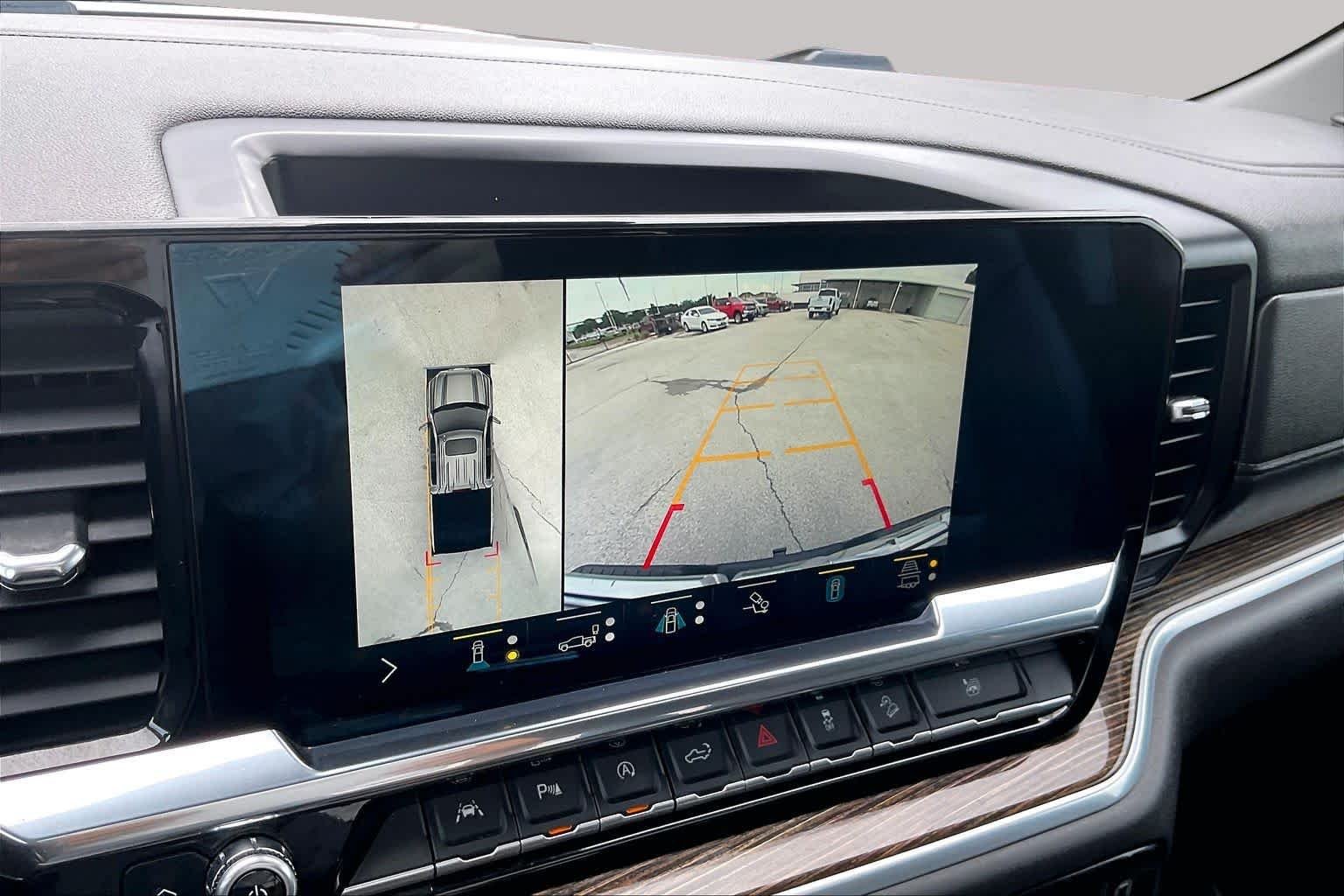Used 2022 Titanium Rush Metallic GMC Elevation image 25