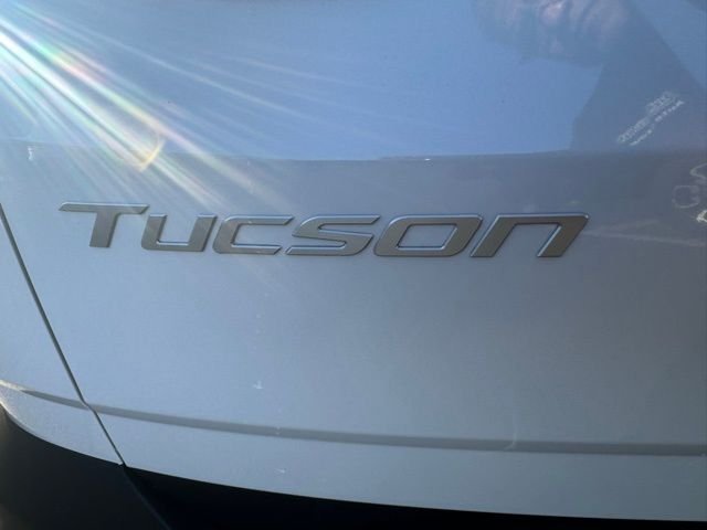 New 2026 White Pearl Hyundai SE FWD image 32