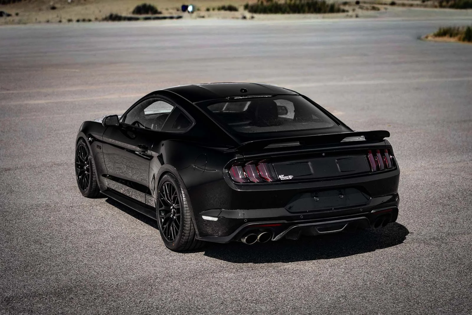Used 2018 Black Ford GT image 6