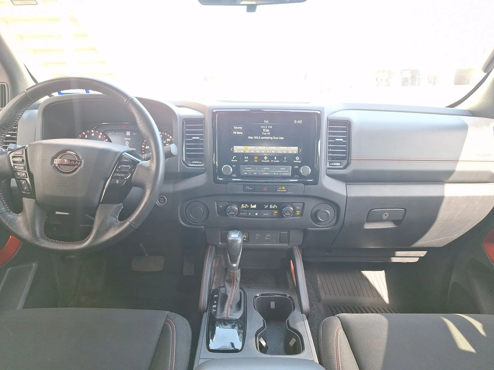 Used 2024 White Nissan PRO-X image 12