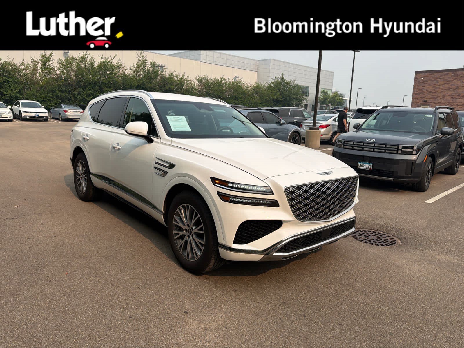 Used 2025 Uyuni White Genesis 2.5T Standard image 1