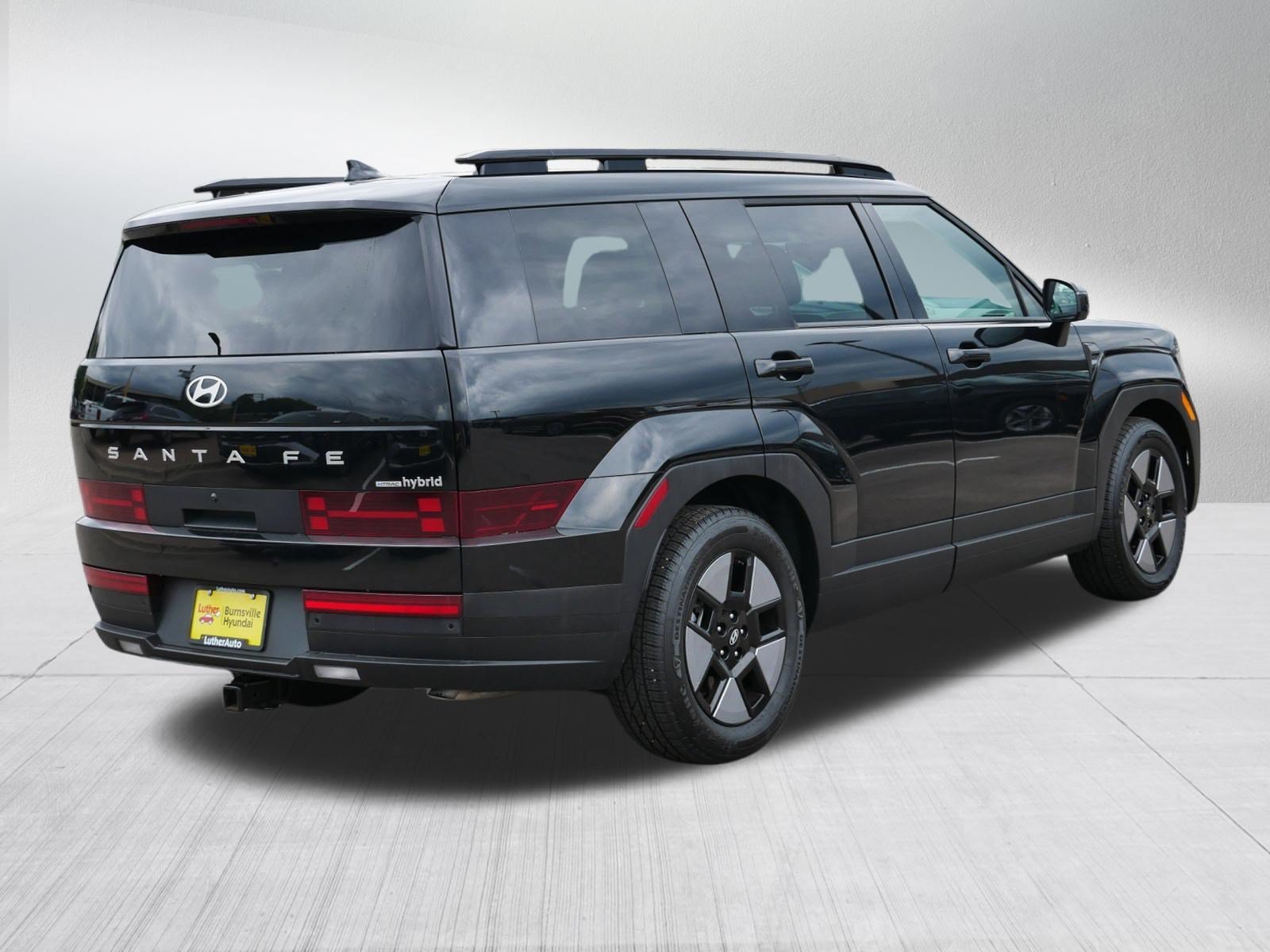 Certified Used 2024 Phantom Black Hyundai SEL image 7