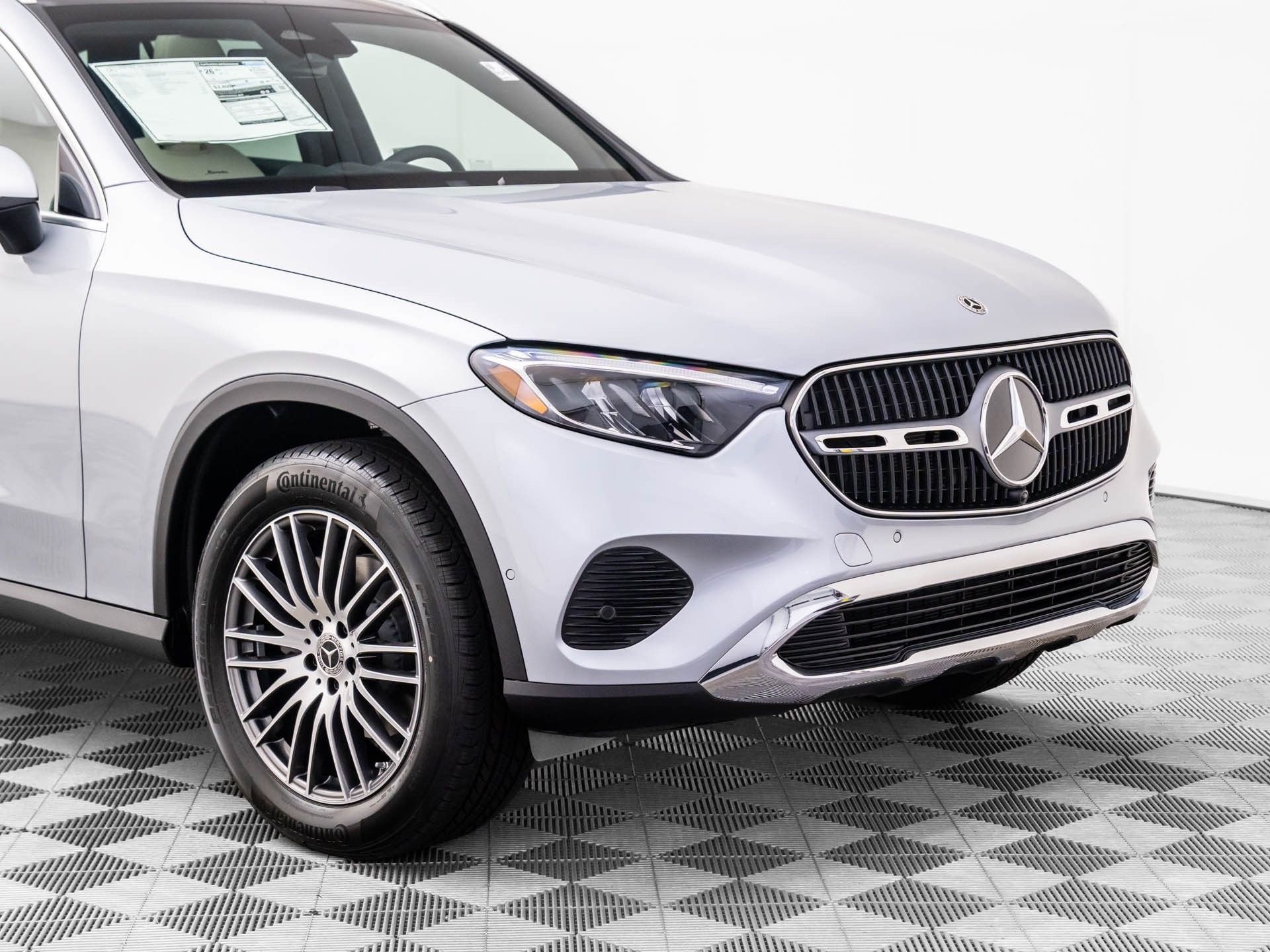 New 2026 Silver Mercedes-Benz GLC 300 image 25