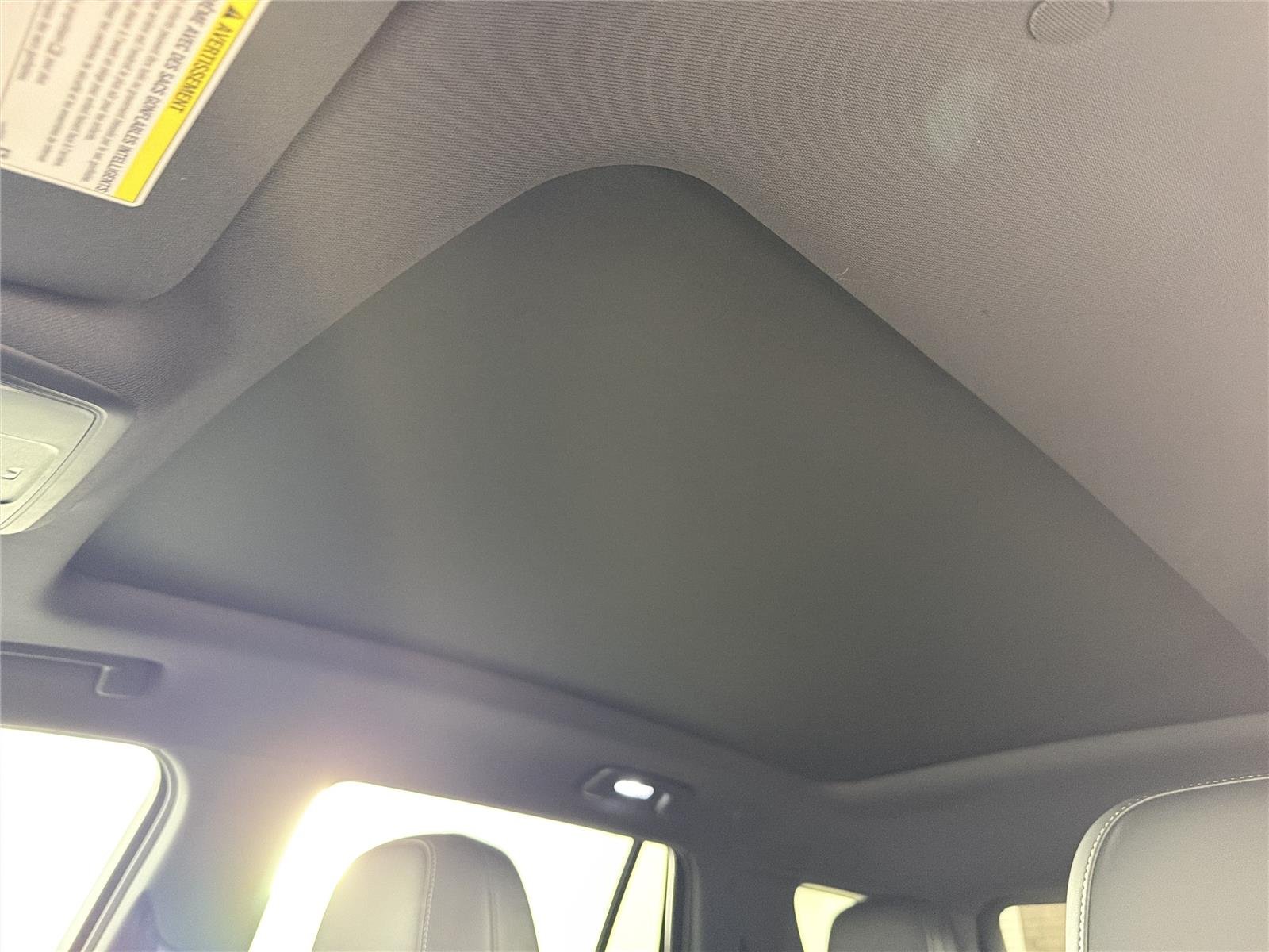 New 2027 Ebony Twilight Metallic GMC Elevation image 34