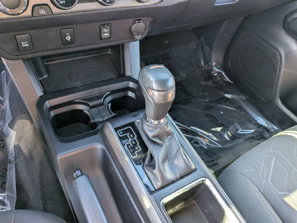 Used 2018 Silver Toyota TRD Off-Road image 25