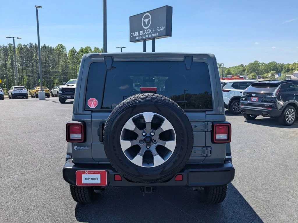 Used 2022 Sting-Gray Clearcoat Jeep Unlimited Sahara image 6