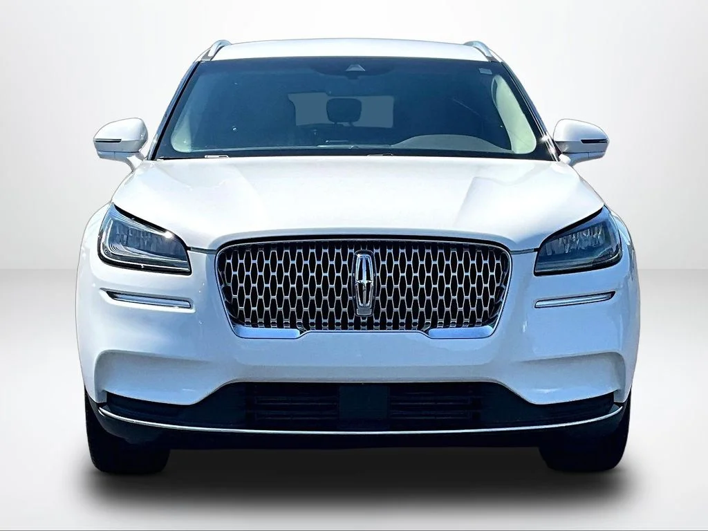 Used 2022 White Lincoln Reserve image 3