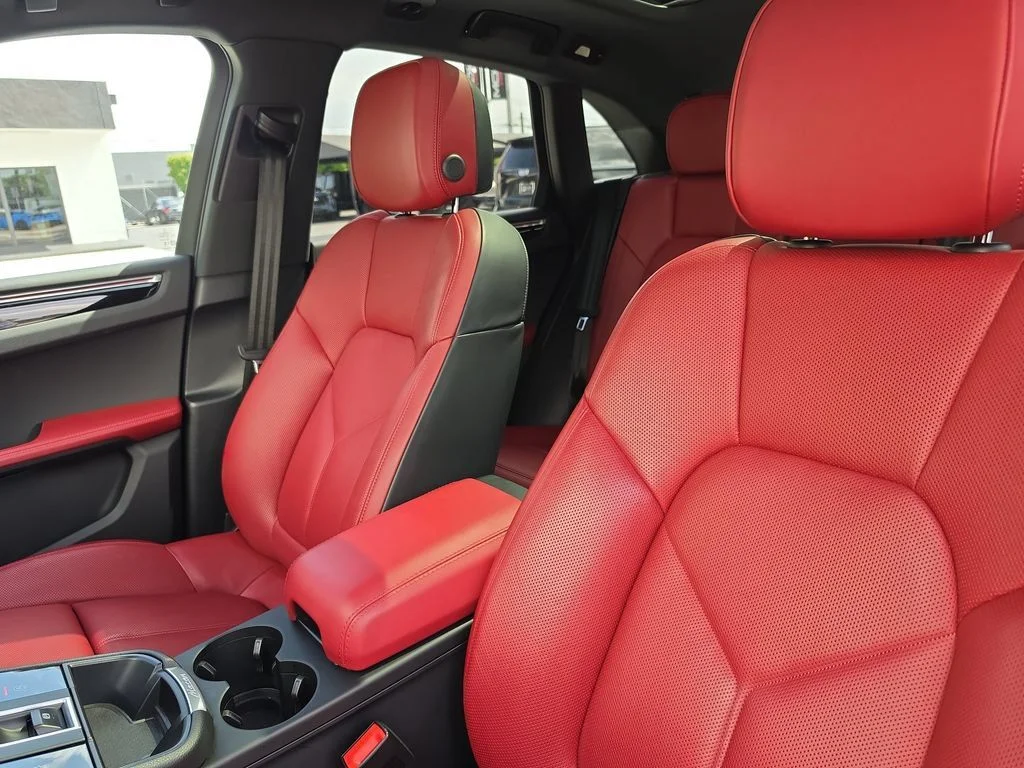 Used 2025 Black Porsche Base image 19