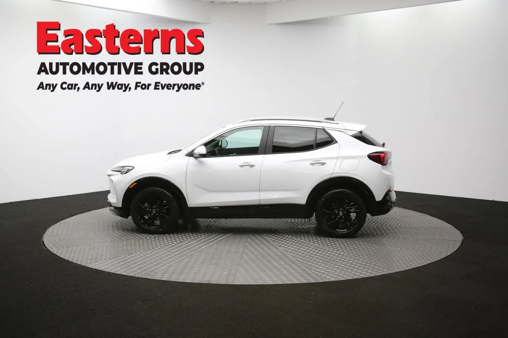 Used 2024 White Buick Sport Touring image 58