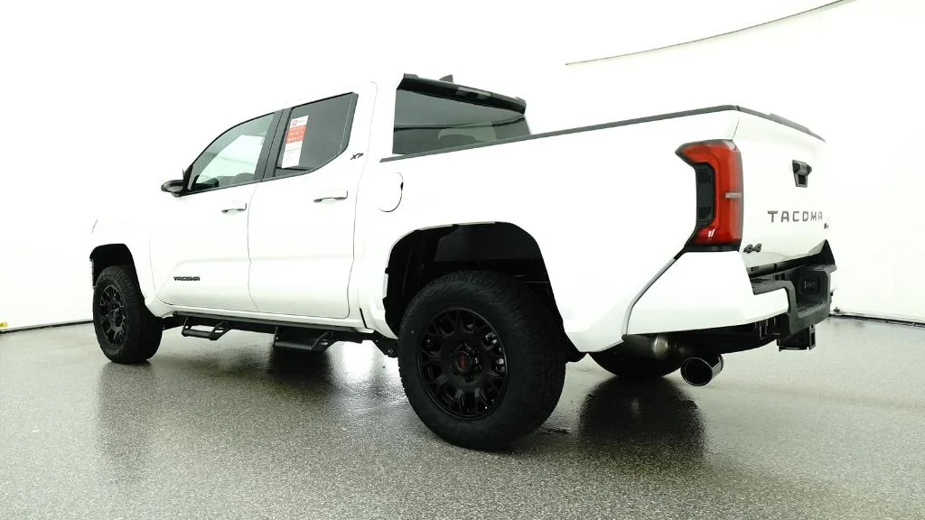 New 2026 Ice Cap Toyota SR5 image 6