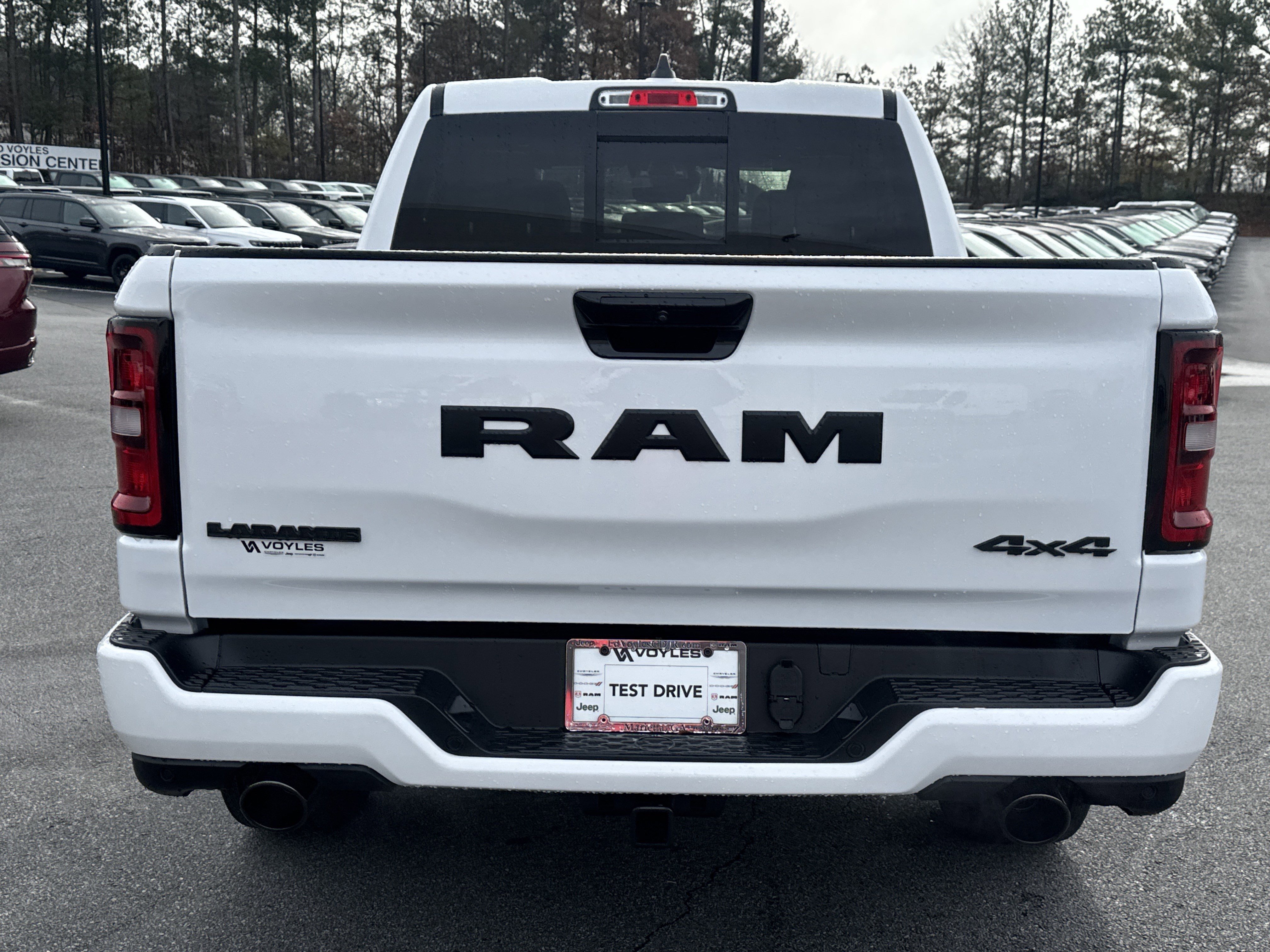New 2026 Bright White Clear-Coat Exterior Paint RAM Laramie image 7