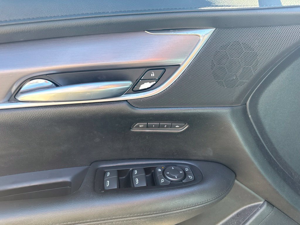 Used 2017 Black Cadillac Luxury image 8