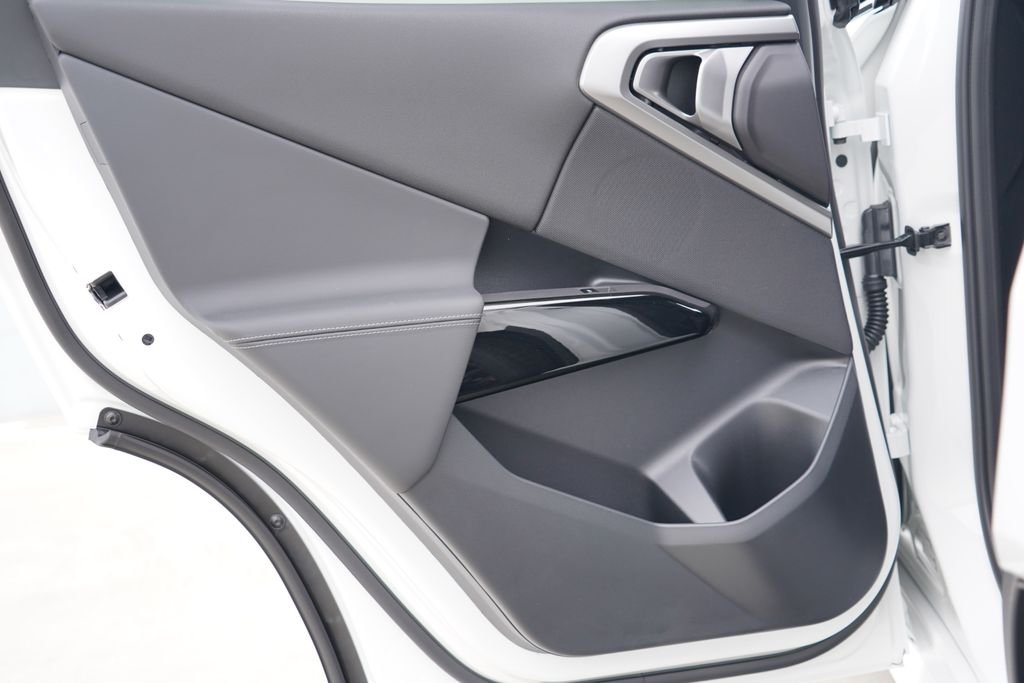 New 2026 Alpine White BMW 30 xDrive image 26