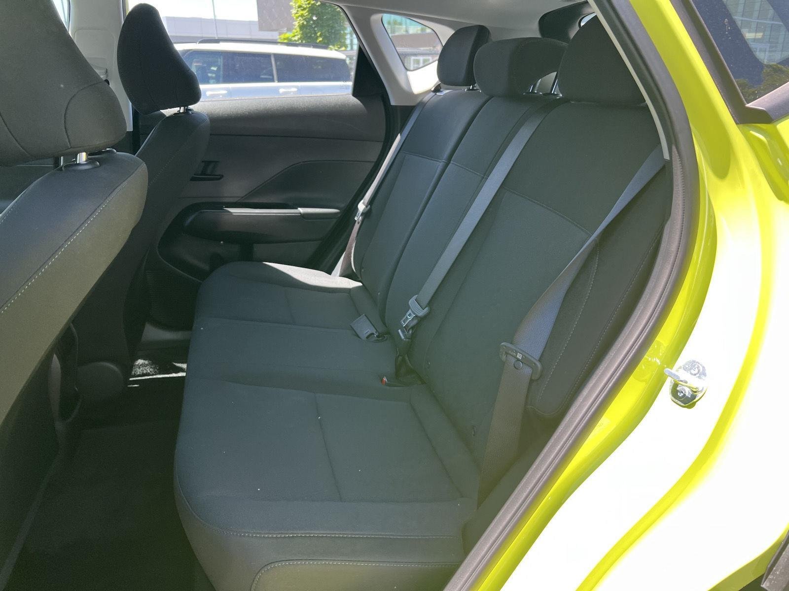 New 2026 Neoteric Yellow Hyundai SE image 26
