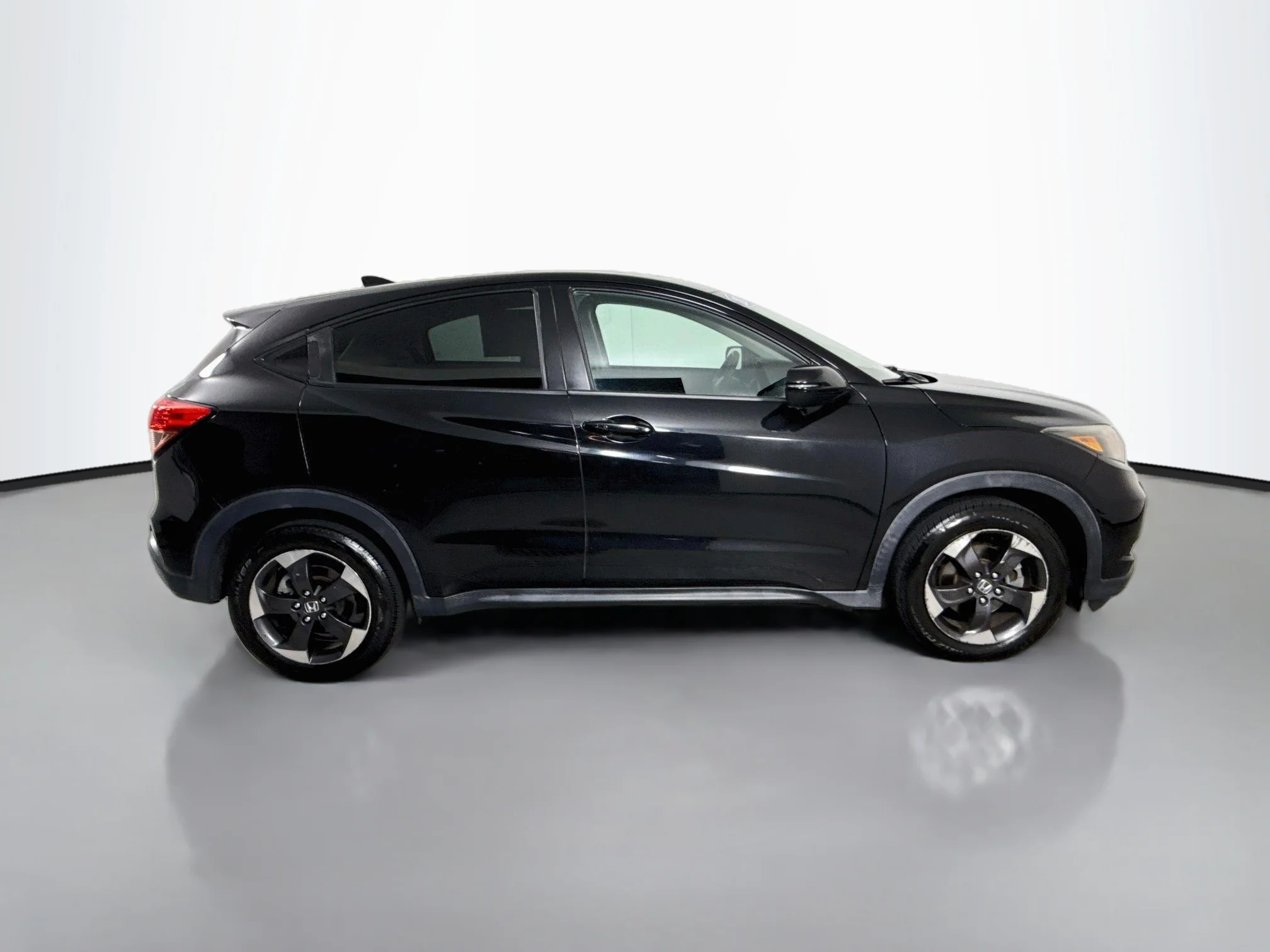 Used 2018 Crystal Black Pearl Honda EX image 12
