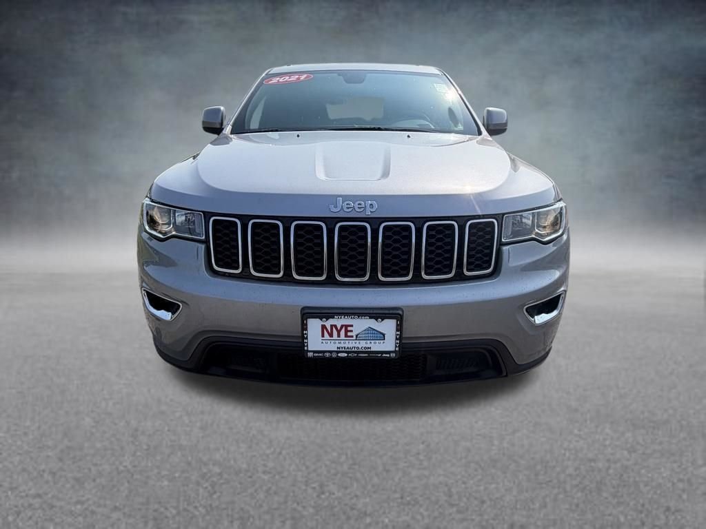 Used 2021 Billet Silver Metallic Jeep Laredo E image 9