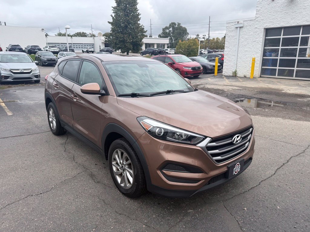Used 2017 Hyundai Tucson SE with VIN KM8J23A43HU399262 for sale in Brighton, MI