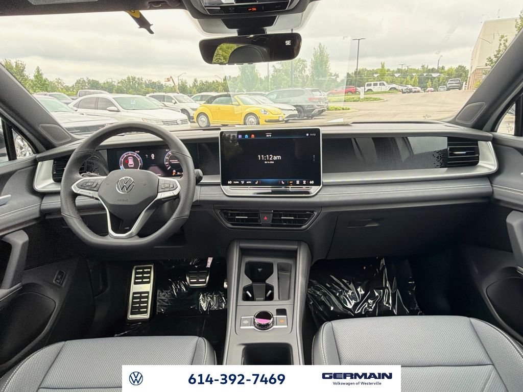 New 2026 Opal White w/Deep Black Roof Volkswagen 2.0T SE R-Line Black image 18