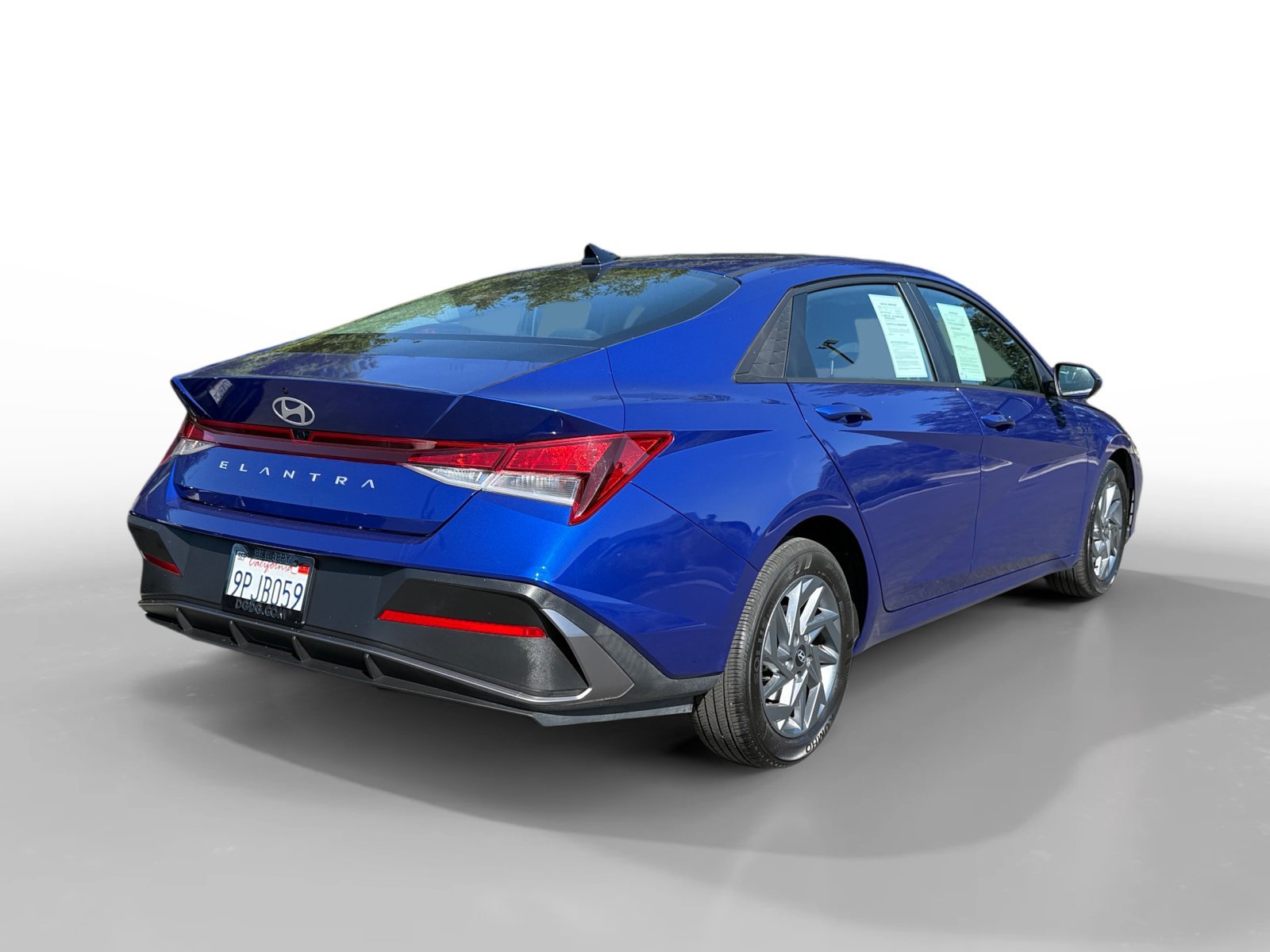 Used 2024 Intense Blue Hyundai SEL image 5