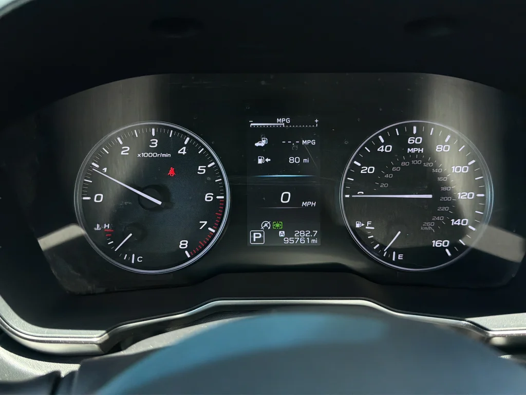 2021 Subaru Outback Limited - Photo 13